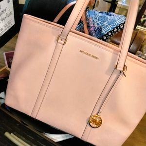 EUC Michael Kors Tote Bag